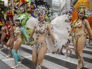 Asakusa-Samba-Carnival-