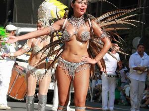 Asakusa-Samba-Carnival-