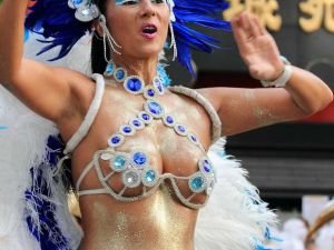 Asakusa-Samba-Carnival-