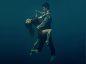 underwater-dance-06